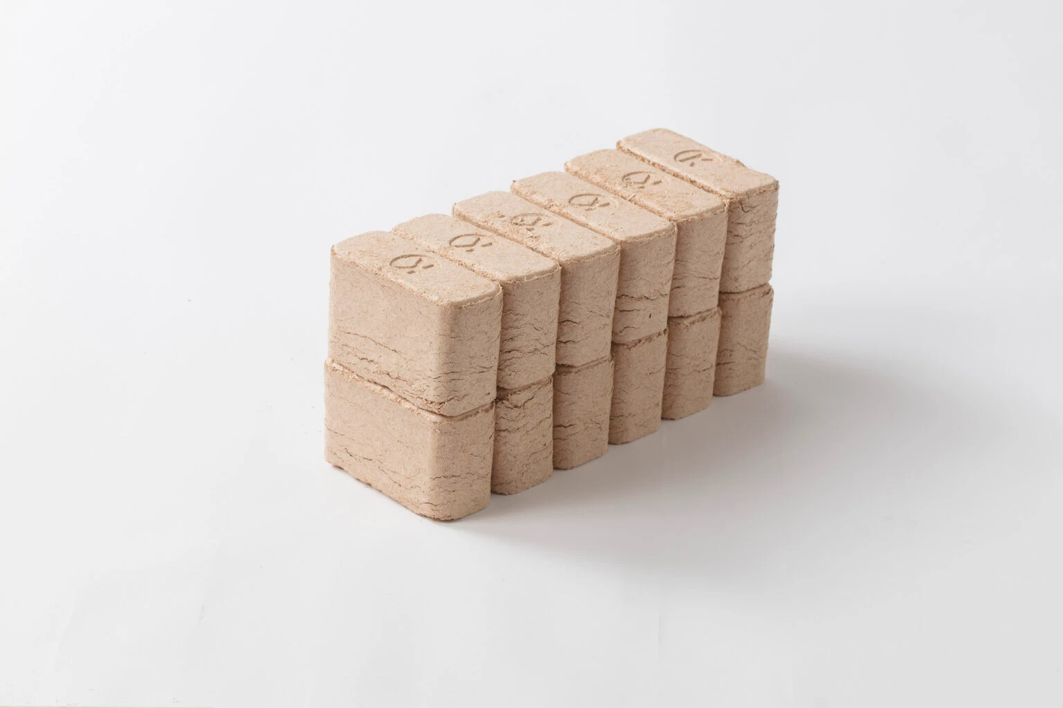 RUF-briketter - Onlydry Vedfabrik